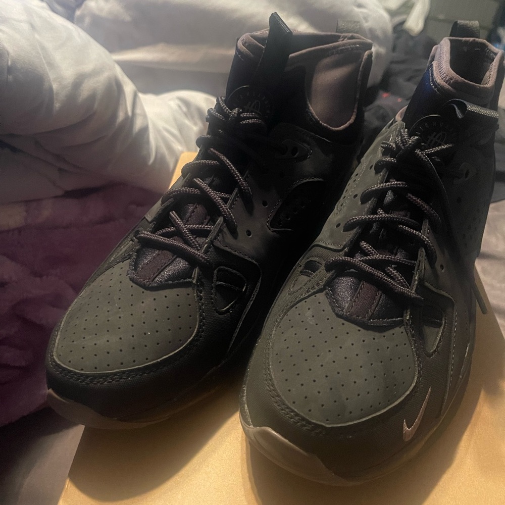 Nike ACG Air Mowabb Shoes